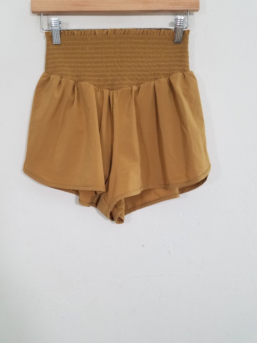 OFFLINE by Aerie High Rise Athletic Shorts Size M